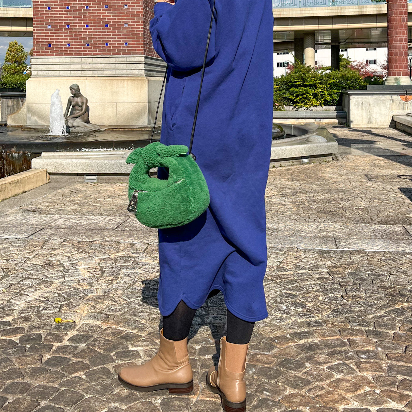 ムートン ショルダー バッグ ロベルタガンドルフィ roberta gandolfi ミニサイズ バッグ モコモコ イタリア製 大人かわいい グリーン ブラック