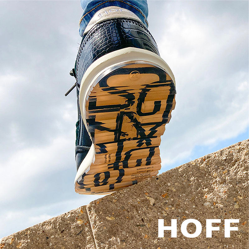 ホフ HOFF ローカットスニーカー レディース <WOODLANDS> 異素材コンビスニーカー ブラック × ホワイト スペイン