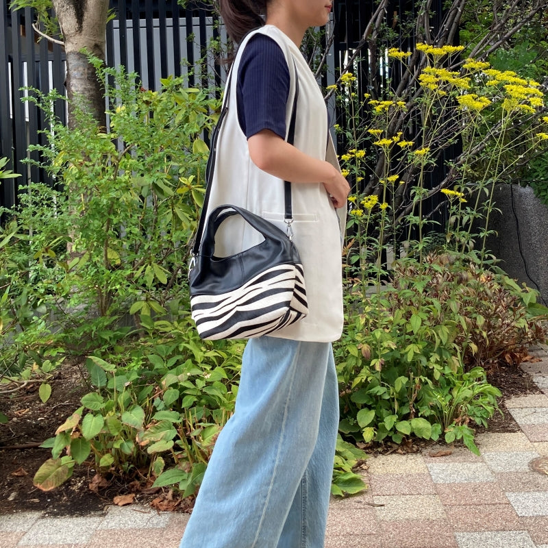 ヘアカーフ & レザー バッグ【正規品 】 Marco Masi マルコマージ ゼブラ柄 ハラコ ショルダーストラップ付き