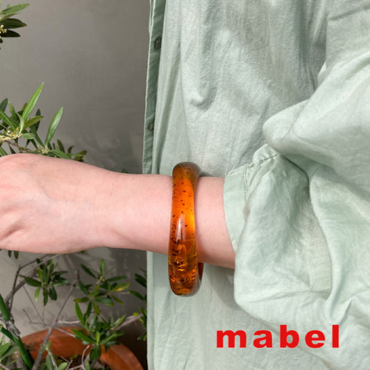 バングル イタリア製 mabel マベル おしゃれ ブレスレット アクセサリー コスチュームジュエリー ナチュラルカラー プレゼント ギフト