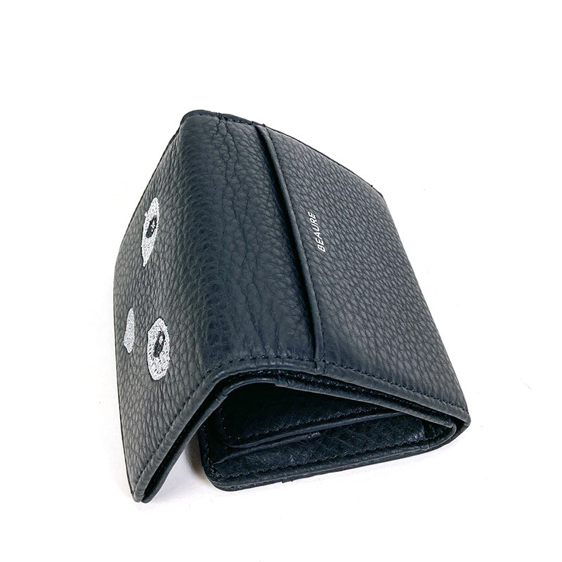 ミニ財布 黒ネコ刺繍 3つ折り BEAURE ビュレ カウレザー コンパクトウォレット B-23514 ギフト 人気 ヴュレ