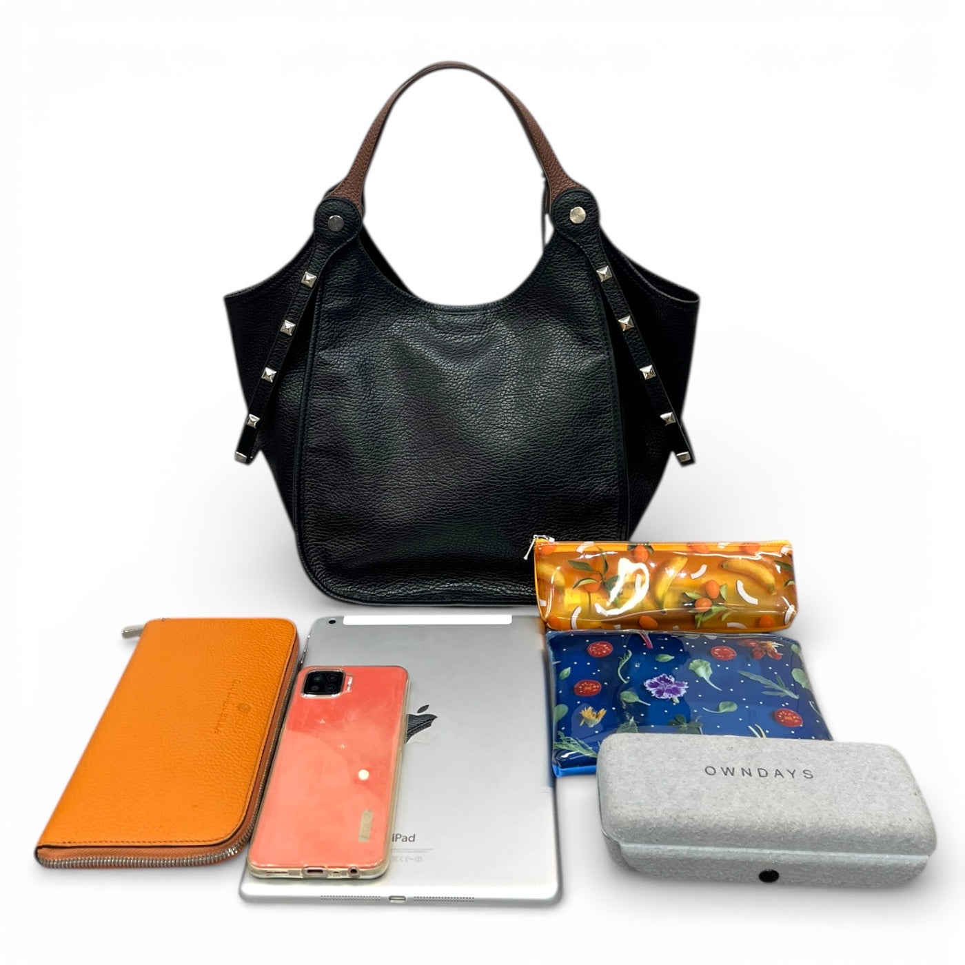 バッグ全体と中入れイメージ全体